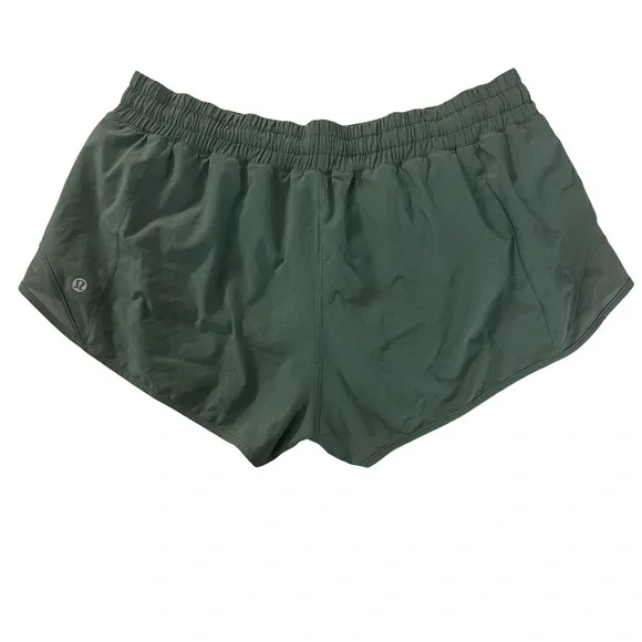 Lululemon Hotty Hot Short II 2.5" Frosted Pine Size 12 - Picture 3 of 10